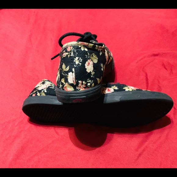 Floral Vans - Picture 3 of 4